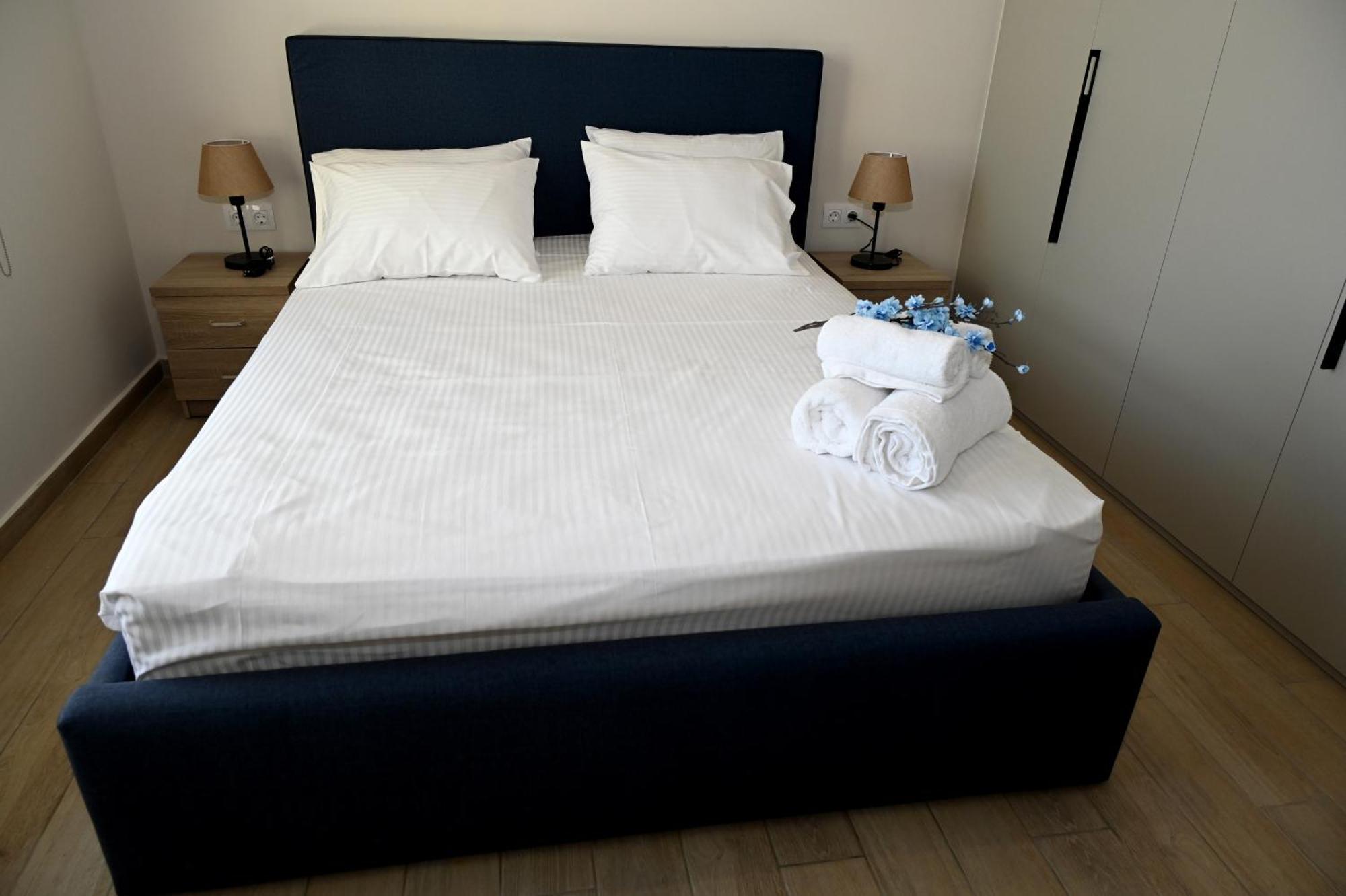 Koumpis Residences